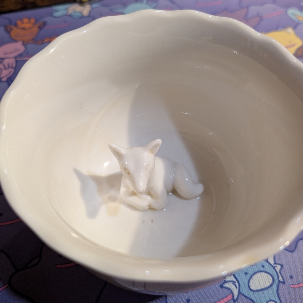 Hidden Fox Teacup